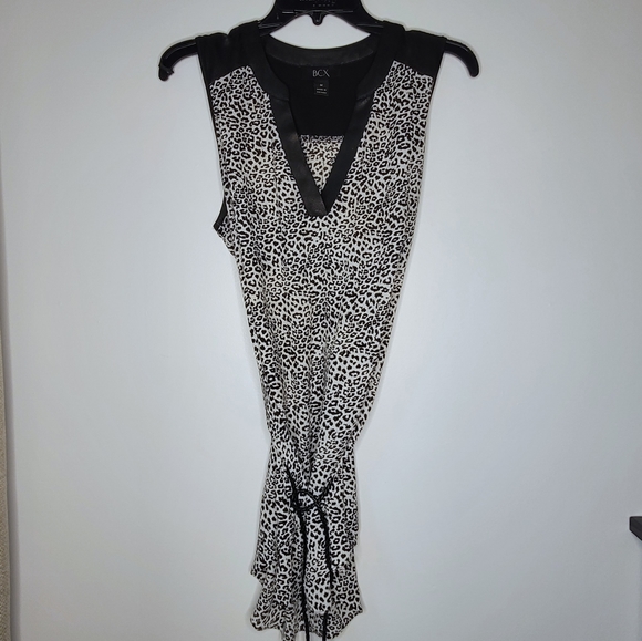 2/$25 🌿 | BCX | Animal Print Tunic - Picture 13 of 16